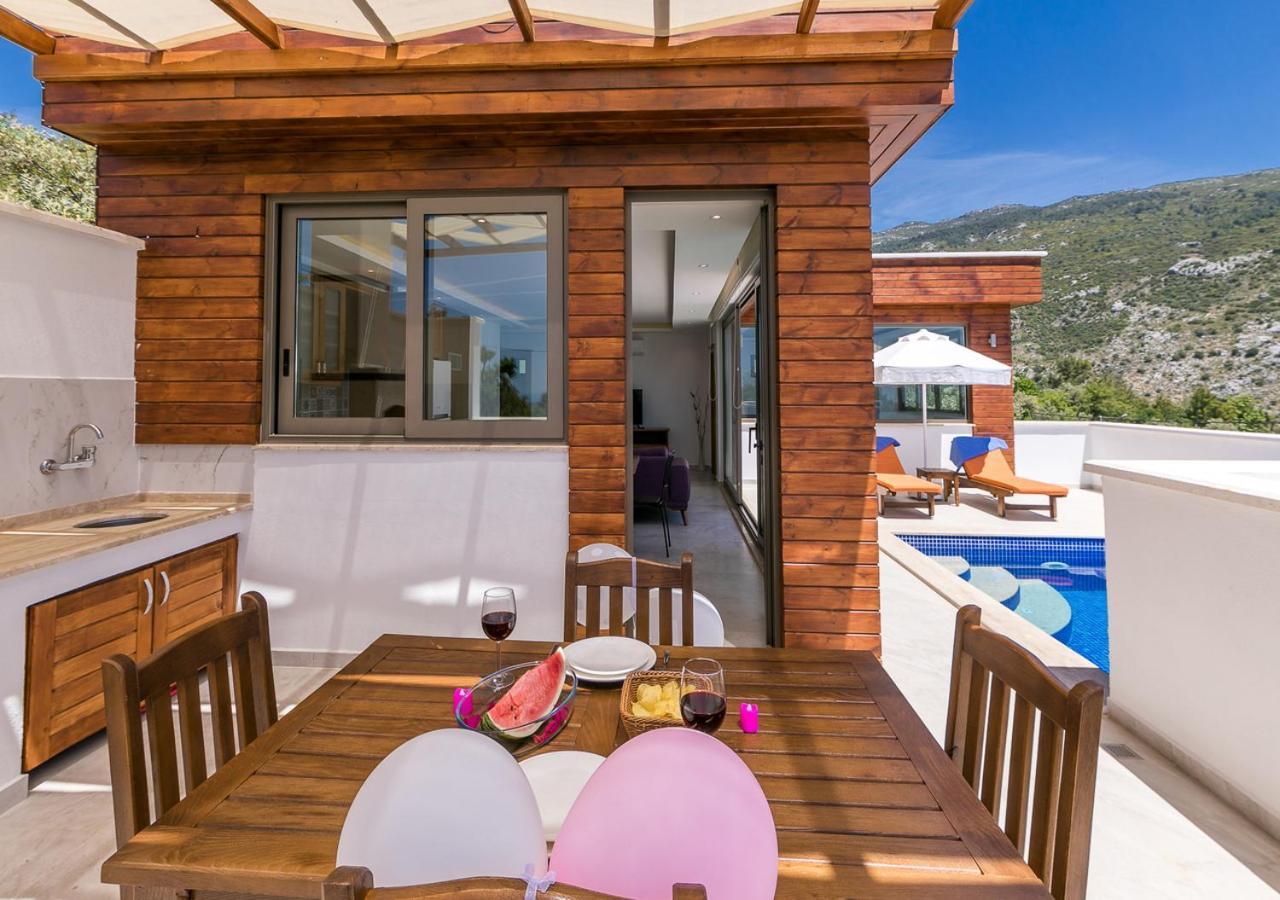 Villa 1 Sleeps 2 Honeymoon Isolated Infinity-Villa Orkide Uzumlu  المظهر الخارجي الصورة